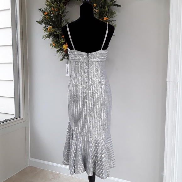 SAYLOR Peggie Silver Sequins Midi Dress Size L - Picture 2 of 7